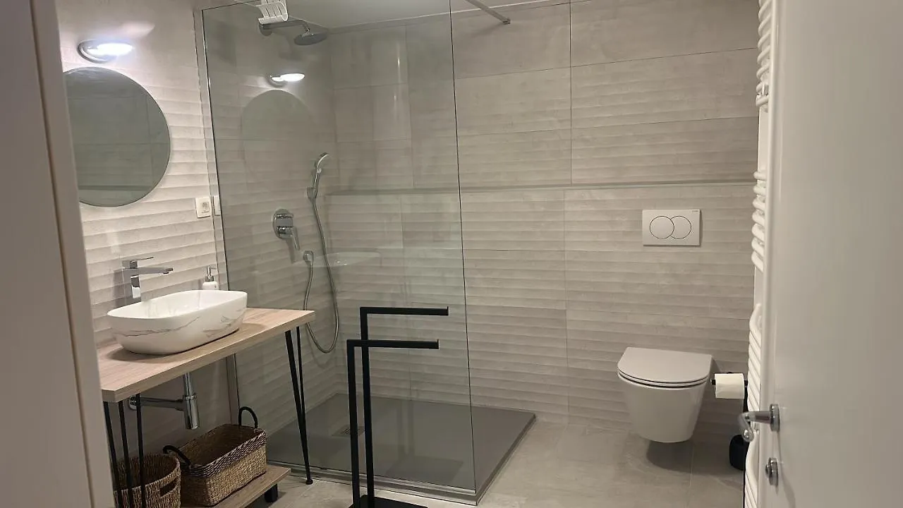Apartman Nono Crikvenica 0*,  Croatia